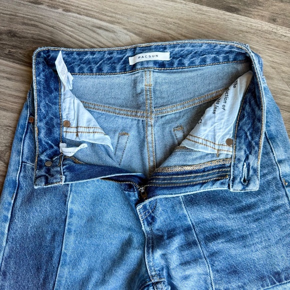 Pacsun Eco Patchwork 90s Boyfriend High Waisted Straight Leg Jeans Size 23 - Picture 4 of 16